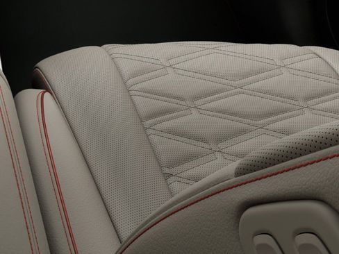 New 2025 Genesis GV80 3.5T e-SC image 16