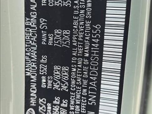 Used 2025 Hyundai Santa Cruz SE FWD image 27