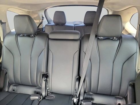 Certified 2024 Acura MDX FWD image 9