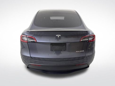 Used 2022 Tesla Model Y Performance image 4