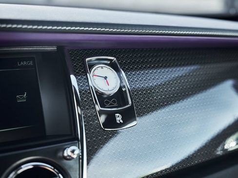 Used 2020 Rolls-Royce Wraith RWD image 57