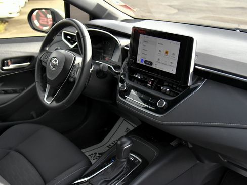 Used 2024 Toyota Corolla SE w/ SE Package FWD image 45
