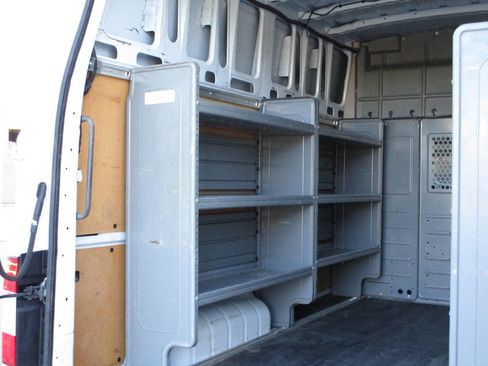 Used 2021 Nissan NV 2500 SV w/ Navigation Package image 19