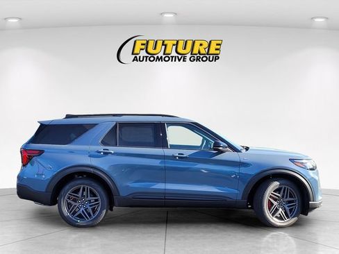 New 2026 Ford Explorer ST-Line image 8