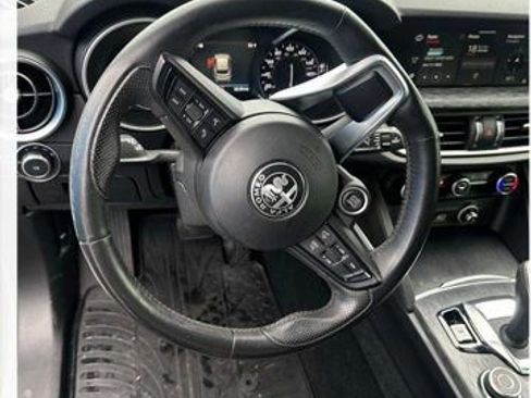 Used 2020 Alfa Romeo Stelvio Sport w/ Quick Order Package 22K Sport image 15