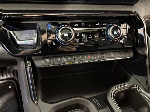 Certified 2024 GMC Sierra 2500 AT4 w/ AT4 Premium Plus Package AWD/4WD image 37