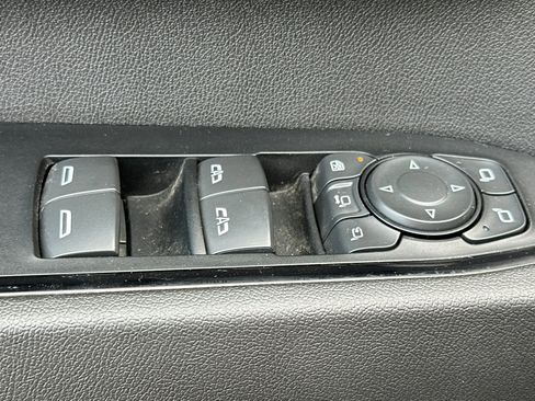 Used 2024 GMC Sierra 2500 AT4 w/ AT4 Premium Plus Package image 11