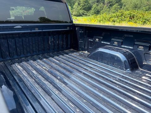 Used 2021 Chevrolet Silverado 1500 Custom AWD/4WD image 43