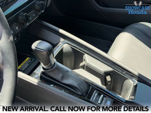 Used 2024 Honda Accord Touring image 9