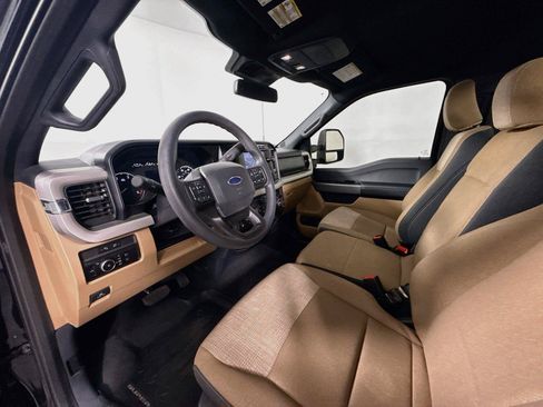 Used 2023 Ford F350 XLT w/ 360-Degree Camera Package AWD/4WD image 9