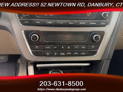Used 2017 Hyundai Sonata Limited FWD image 20