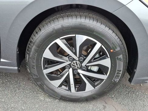 Certified 2024 Volkswagen Jetta S image 9