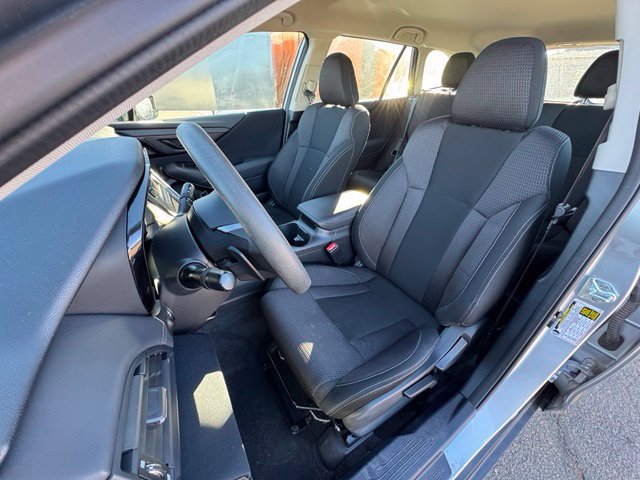 Used 2023 Subaru Outback AWD/4WD image 9