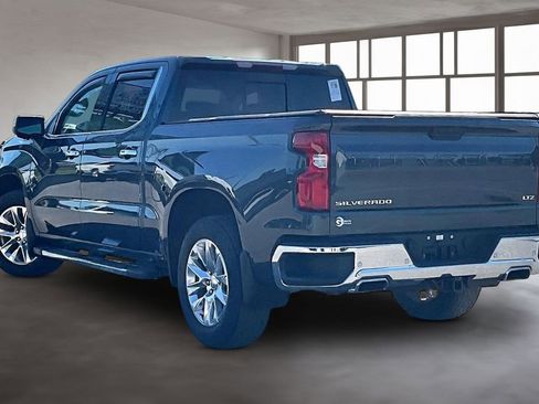 Used 2019 Chevrolet Silverado 1500 LTZ w/ LTZ Premium Package AWD/4WD image 13