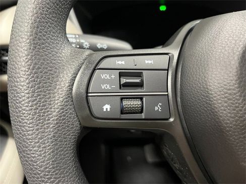 New 2026 Honda HR-V LX image 15