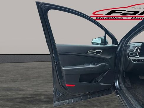 Used 2023 Kia Sportage LX image 20