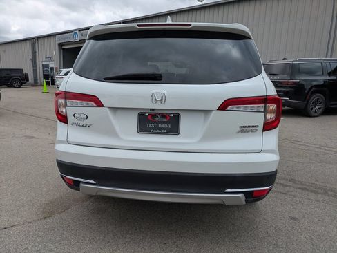 Used 2021 Honda Pilot Touring image 5