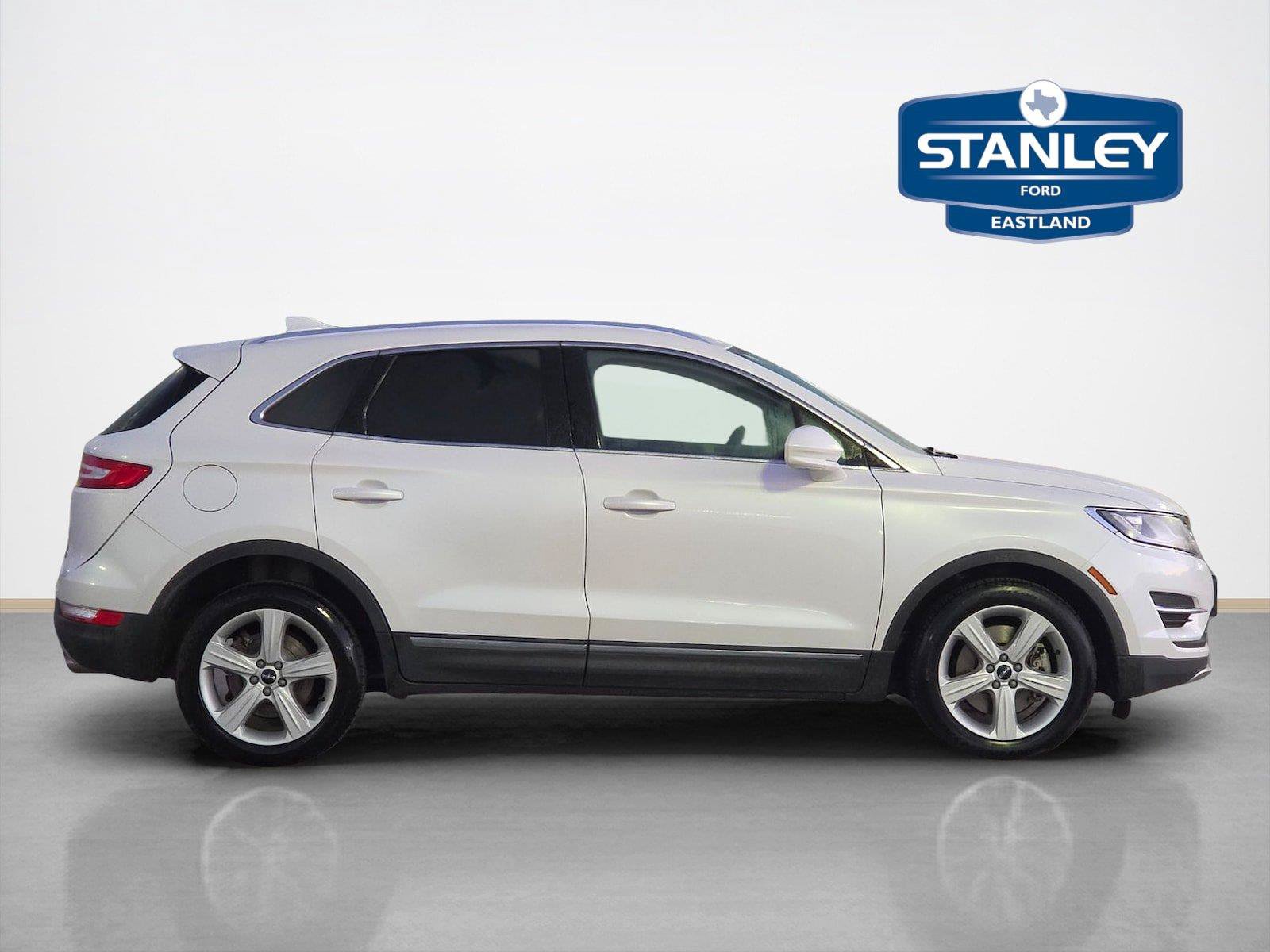Used 2016 Lincoln MKC Premiere FWD image 9