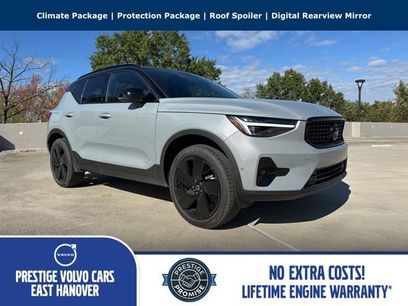 New 2026 Volvo XC40 B5 Ultra w/ Climate Package