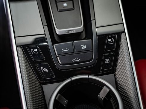 Certified 2023 Porsche 911 Turbo image 39