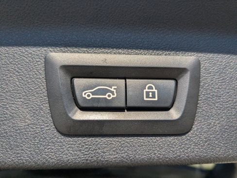 Used 2021 BMW X3 sDrive30i w/ Premium Package image 16