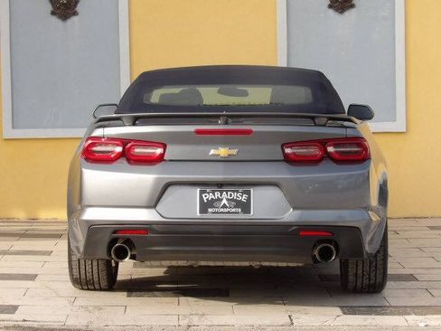Used 2021 Chevrolet Camaro LT RWD image 15