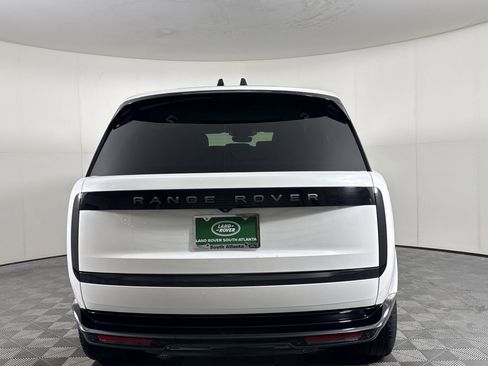 Used 2024 Land Rover Range Rover Long Wheelbase SE AWD/4WD image 11