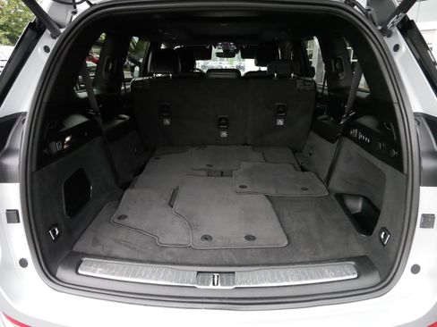 Used 2022 Jeep Grand Cherokee L Overland image 18