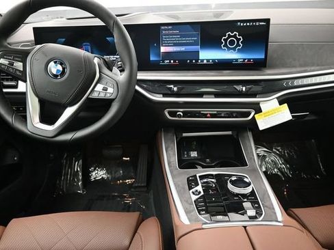 New 2026 BMW X5 xDrive50e w/ Executive Package AWD/4WD image 14