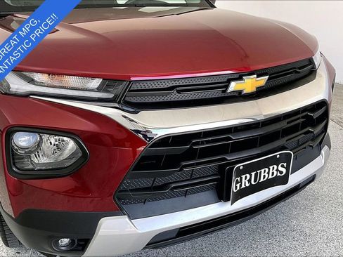 Used 2023 Chevrolet TrailBlazer LT w/ Convenience Package image 37