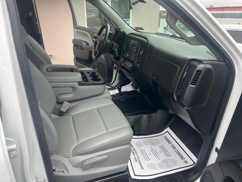 Used 2018 Chevrolet Silverado 1500 W/T w/ WT Fleet Convenience Package AWD/4WD image 26