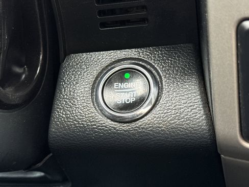 Certified 2022 Ford F250 Lariat w/ Lariat Ultimate Package image 23