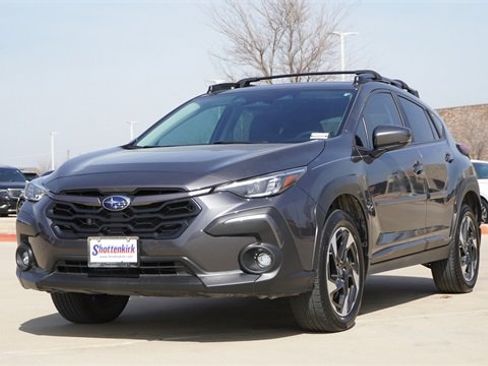 Used 2024 Subaru Crosstrek 2.5i Limited image 3