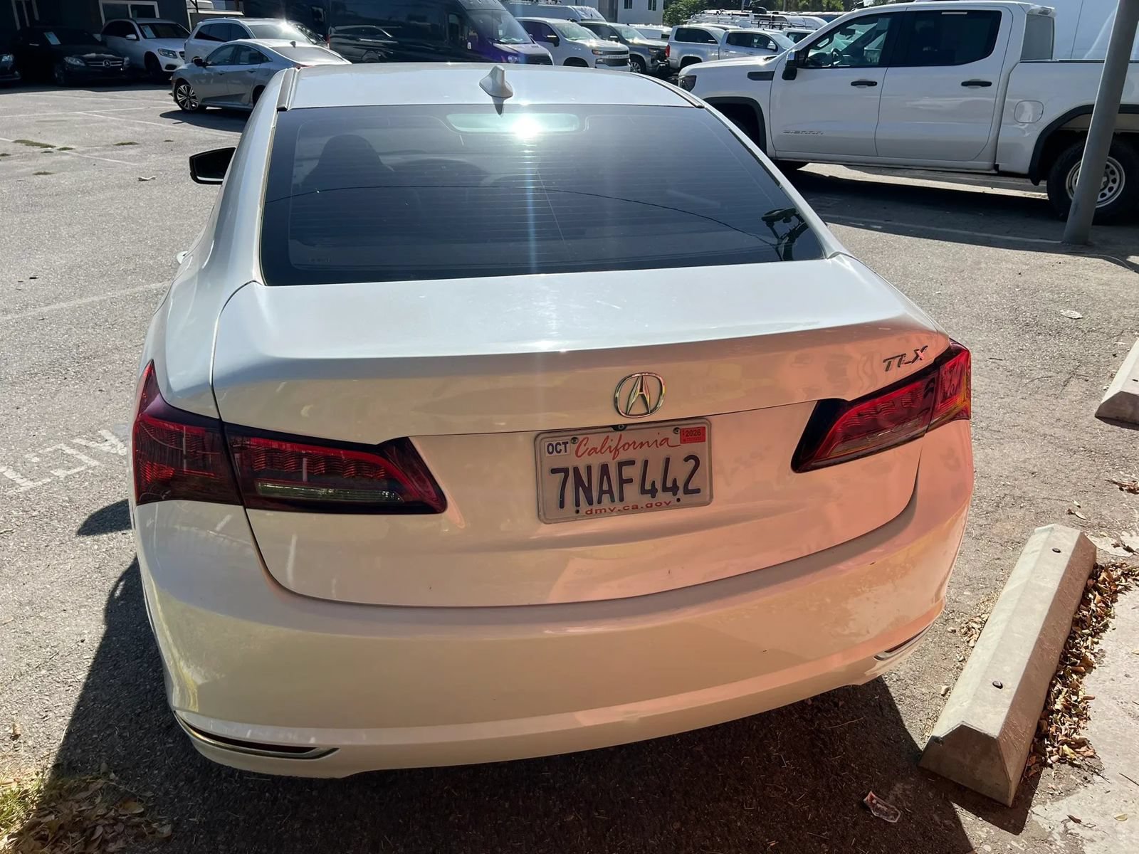 Used 2015 Acura TLX w/ Technology Package FWD image 6