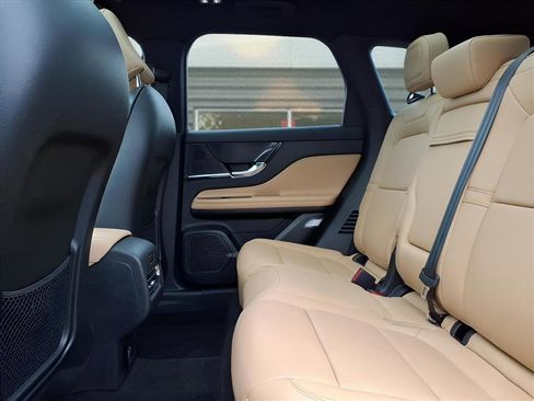 Used 2022 Lincoln Corsair Reserve w/ Equipment Group 201A image 12