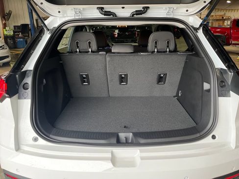 New 2027 Chevrolet Bolt LT FWD image 22