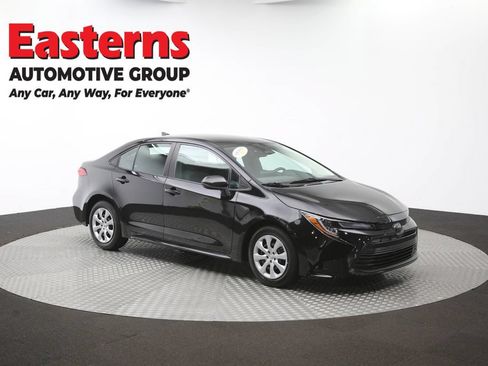 Used 2024 Toyota Corolla LE FWD image 47