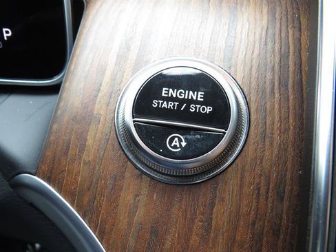 Used 2026 Mercedes-Benz GLC 300 4MATIC image 19