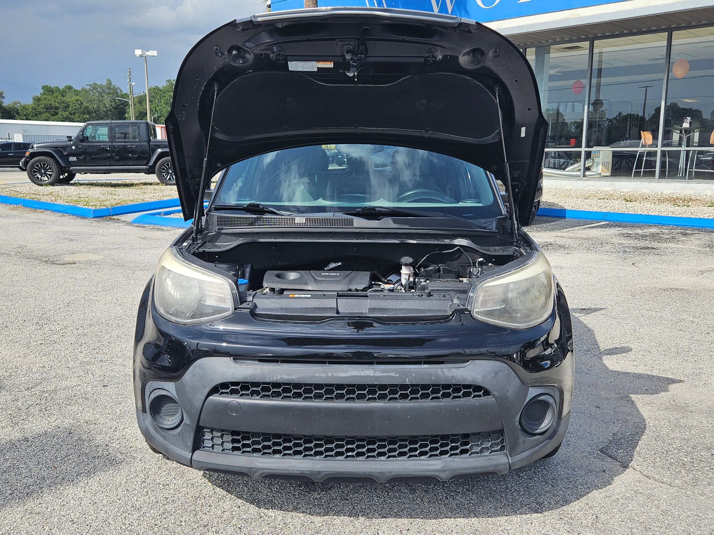 Used 2017 Kia Soul FWD image 16