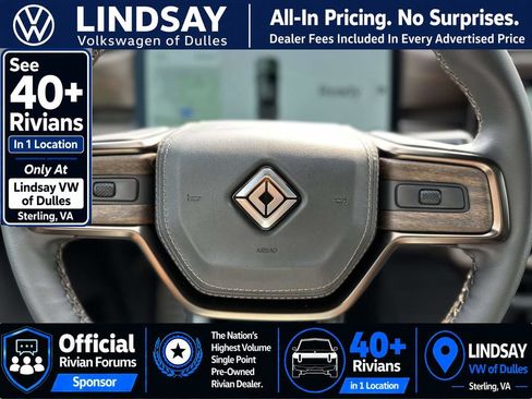 Used 2025 Rivian R1T Premium AWD/4WD image 17