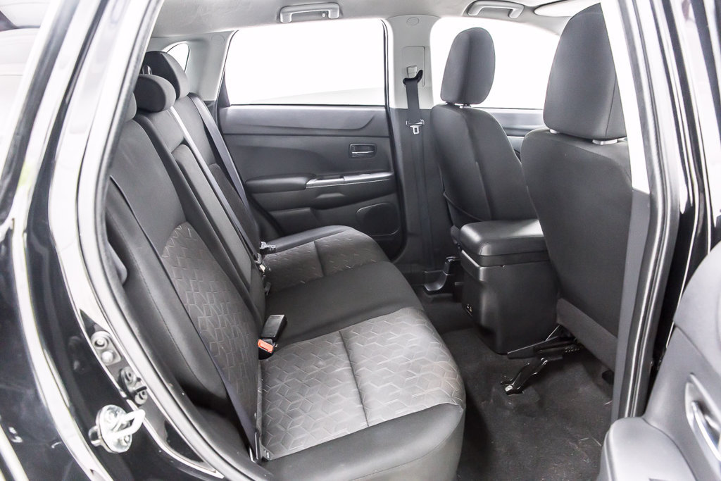 Used 2022 Mitsubishi Outlander Sport LE AWD/4WD image 33