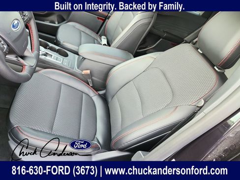 New 2026 Ford Escape ST-Line w/ Cold Weather Package AWD/4WD image 12