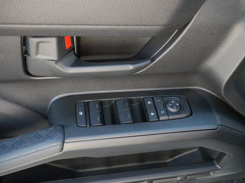 Certified 2025 Toyota 4Runner SR5 image 19