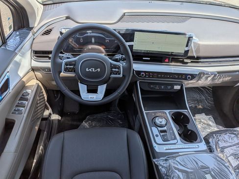 New 2026 Kia Carnival LXS FWD image 29