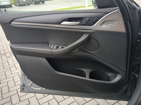 Certified 2024 BMW X3 xDrive30i w/ Premium Package image 32