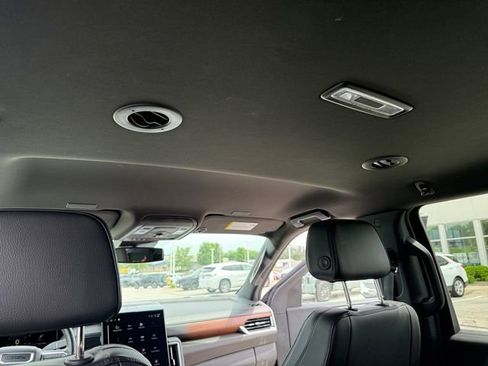 Certified 2025 GMC Yukon XL Denali AWD/4WD image 20