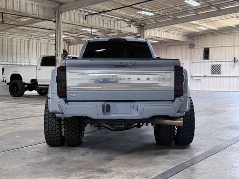 Used 2024 Ford F450 Limited AWD/4WD image 4