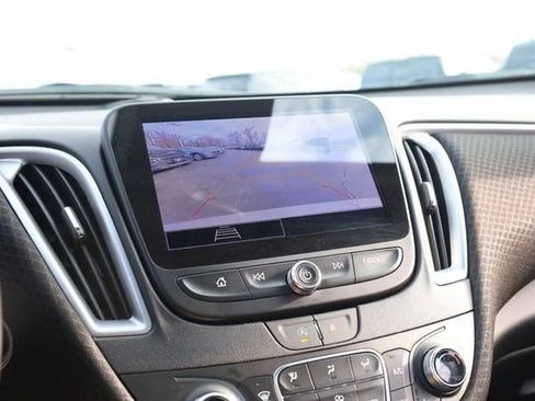 Used 2024 Chevrolet Malibu LT image 13