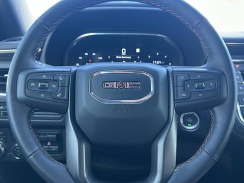 Used 2022 GMC Yukon AT4 w/ Max Trailering Package image 28