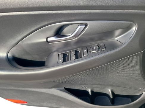 Used 2019 Hyundai Elantra GT N Line w/ Tech Package 03 FWD image 10